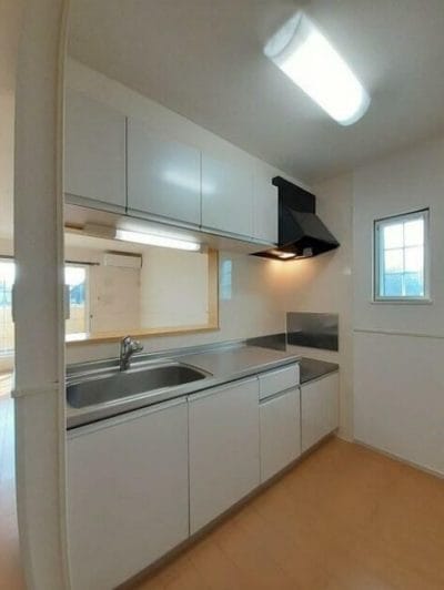 メゾンファミーユ　キッチン　室内 　藤沢市「猫可」　「猫　不動産」　「猫と幸せに暮らす　賃貸」　「猫　賃貸」　「猫可　賃貸」　「猫可　賃貸　アパート」　「猫と暮らす　賃貸」　「猫可物件」