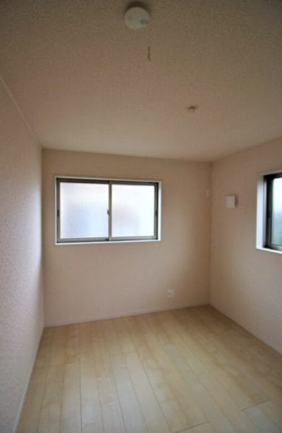 茅ヶ崎市萩園の庭付き3LDK一戸建て賃貸｜猫可・ペット相談可・南西向き築浅戸建住宅