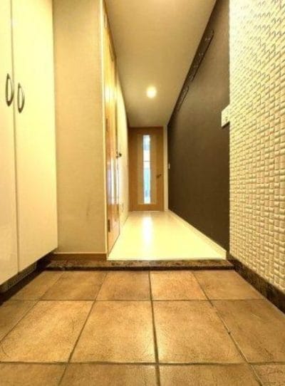 藤沢　シーサイドコート片瀬海岸　床暖房　　南向き「猫可」　「猫　不動産」　「猫と幸せに暮らす　売買」　「猫　売買」　「猫可　売買」　「猫可　売買　マンション」　「猫と暮らす　売買」　「猫可物件」　三毛猫ホームズ　玄関