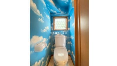 藤沢市　鵠沼海岸　賃貸戸建て　駐車場2台付き　「猫可」　「猫　不動産」　「猫と幸せに暮らす　賃貸」　「猫　賃貸」　「猫可　賃貸」　「猫可　賃貸　アパート」　「猫と暮らす　賃貸」　「猫可物件」　三毛猫ホームズ トイレ