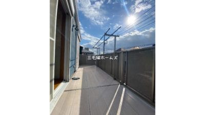 藤沢市　鵠沼海岸　賃貸戸建て　駐車場2台付き　「猫可」　「猫　不動産」　「猫と幸せに暮らす　賃貸」　「猫　賃貸」　「猫可　賃貸」　「猫可　賃貸　アパート」　「猫と暮らす　賃貸」　「猫可物件」　三毛猫ホームズ　バルコニー