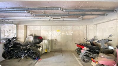 藤沢市 猫可マンション「クオス藤沢」　バイク置場「猫可」　「猫　不動産」　「猫と幸せに暮らす　売買」　「猫　売買」　「猫可　売買」　「猫可　売買　マンション」　「猫と暮らす　売買」　「猫可物件」　三毛猫ホームズ