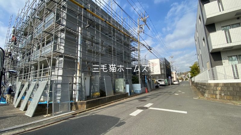 ル・ソレイユ弥勒寺　　藤沢市　外観「猫可」　「猫　不動産」　「猫と幸せに暮らす　賃貸」　「猫　賃貸」　「猫可　賃貸」　「猫可　賃貸　マンション」　「猫と暮らす　賃貸」　「猫可物件」　三毛猫ホームズ