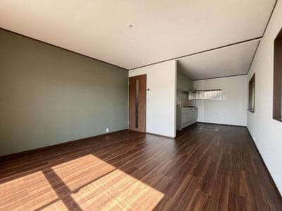 藤沢市立石１丁目　「猫可」　「猫　不動産」　「猫と幸せに暮らす　賃貸」　「猫　賃貸」　「猫可　賃貸」　「猫可　賃貸　戸建て」　「猫と暮らす　賃貸」　「猫可物件」　三毛猫ホームズ