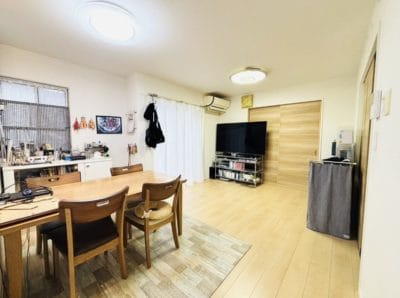 藤沢市　湘南台　並列2台駐車可能　南向き　4LDK　　「猫可」　「猫　不動産」　「猫と幸せに暮らす　売買」　「猫　売買」　「猫可　売買」　「猫可　売買　戸建て」　「猫と暮らす　売買」　「猫可物件」　三毛猫ホームズ