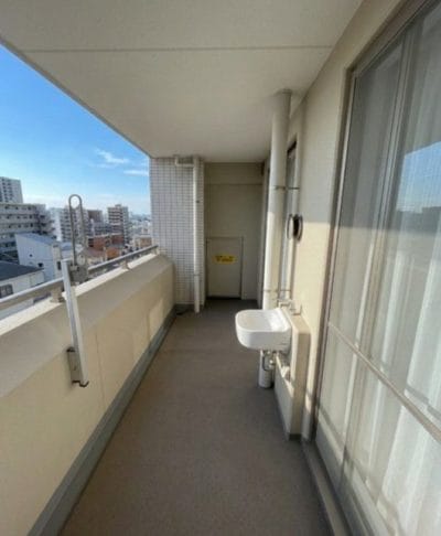 茅ケ崎市　　「猫可」　「猫　不動産」　「猫と幸せに暮らす　売買」　「猫　売買」　「猫可　売買」　「猫可　売買　マンション」　「猫と暮らす　売買」　「猫可物件」　三毛猫ホームズ グラン・コート湘南茅ヶ崎　バルコニー