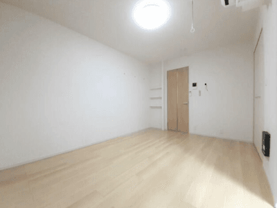 ラ・トゥール湘南台　藤沢市　「猫可」　「猫　不動産」　「猫と幸せに暮らす　賃貸」　「猫　賃貸」　「猫可　賃貸」　「猫可　賃貸　アパート」　「猫と暮らす　賃貸」　「猫可物件」　三毛猫ホームズ　リビング