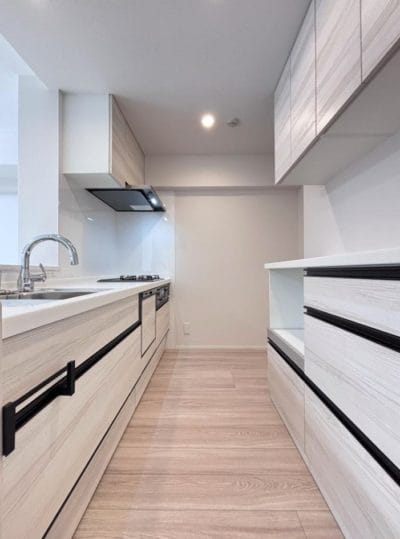 ウインビュ中央林間南｜猫飼育可フルリノベーション済マンション　　「猫可」　「猫　不動産」　「猫と幸せに暮らす　売買」　「猫　売買」　「猫可　売買」　「猫可　売買　マンション」　「猫と暮らす　売買」　「猫可物件」　三毛猫ホームズ　キッチン